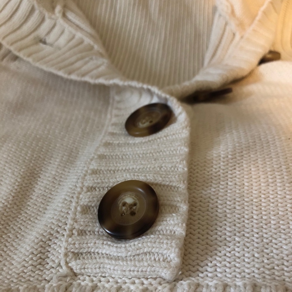 Th Sweater - image 2